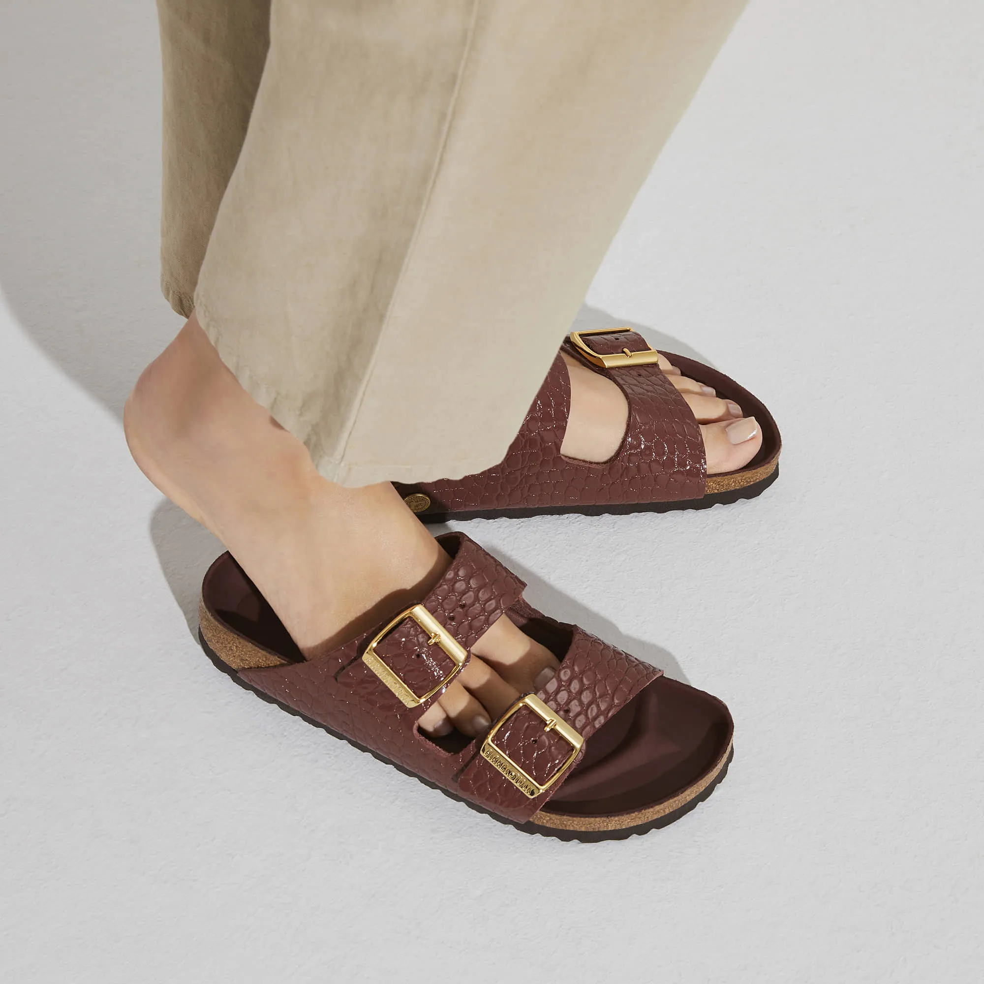 Arizona Rivet Logo Embossed Natural Leather