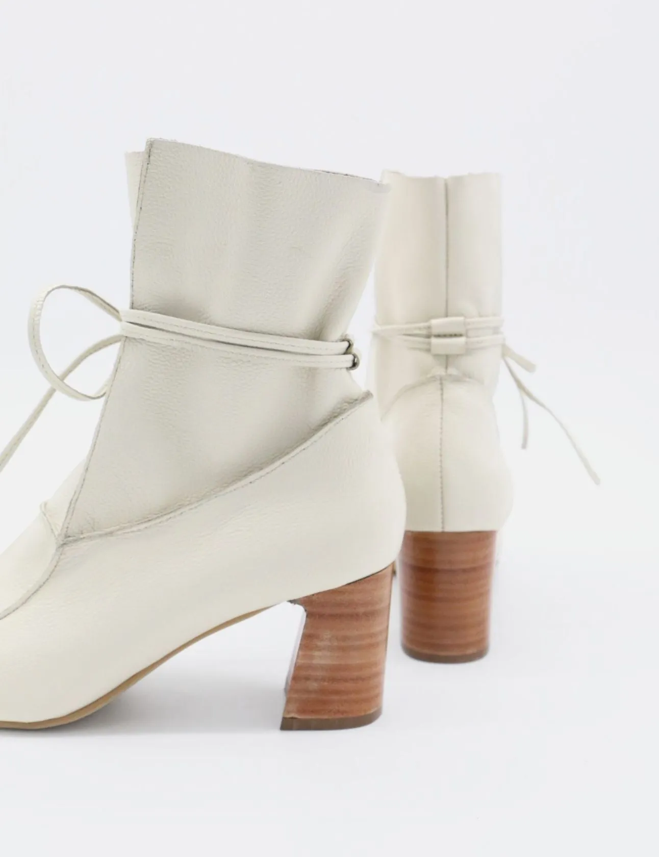 Awakening ankle boots in off white leather laces womens shoes