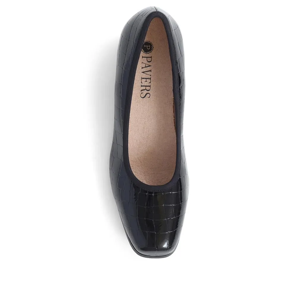 Croc Patterned Court Shoes  - WBINS39043 / 325 161