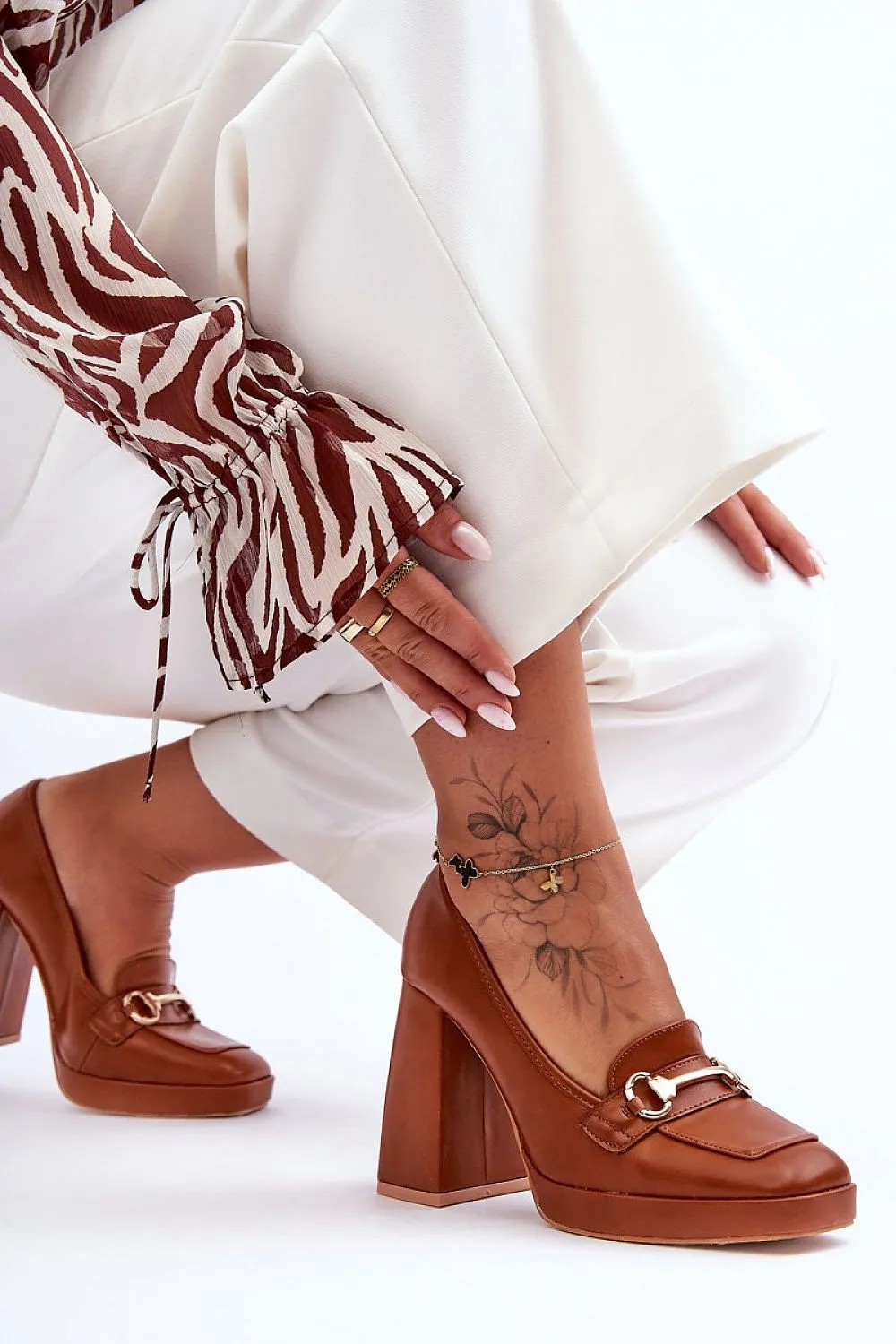 Heel pumps model 185352 Step in style