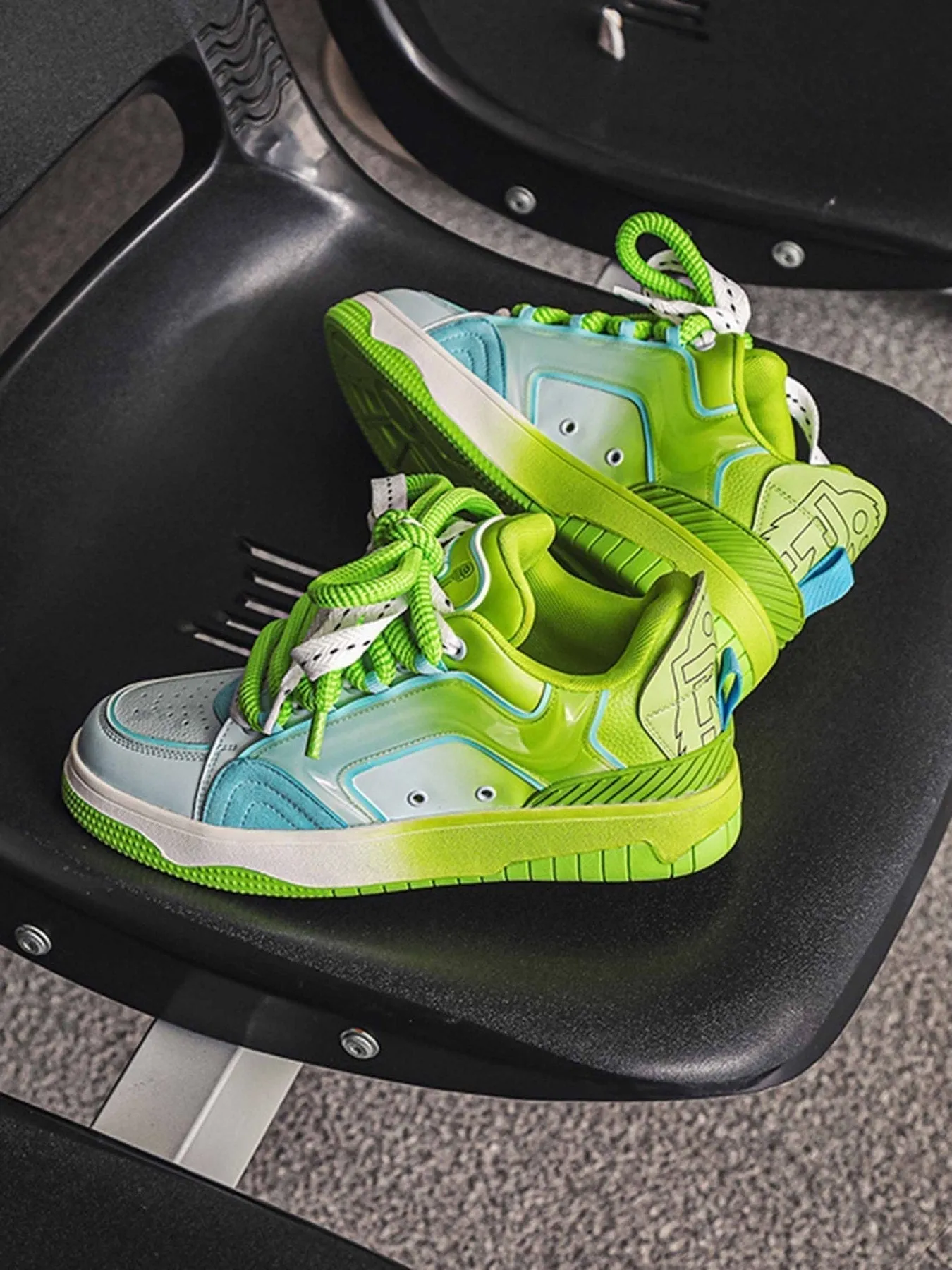 Kicksteria - Hip-hop Personality Skateboard Shoes