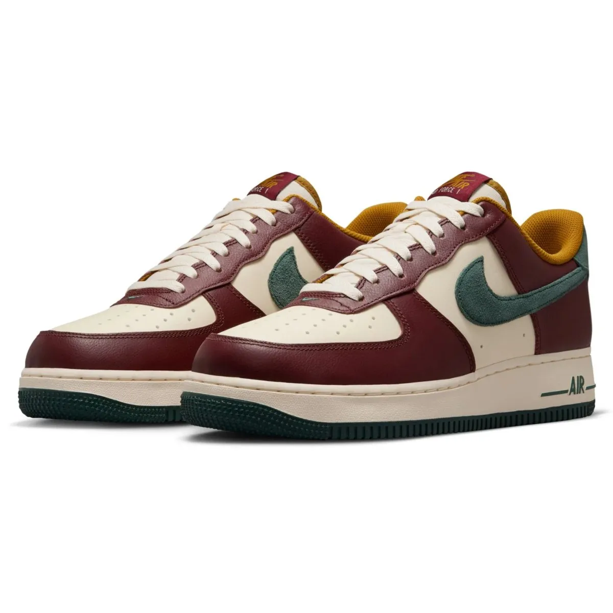 Nike Men's Air Force 1 '07 LV8 Coconut Milk/Dark Team Red/Bronzine/Vintage Green